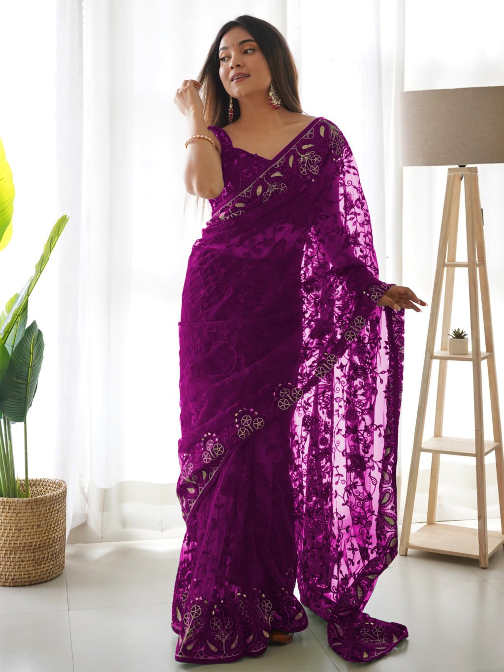 Opulent Magenta Designer Zari Woven Variant Saree - Image 2