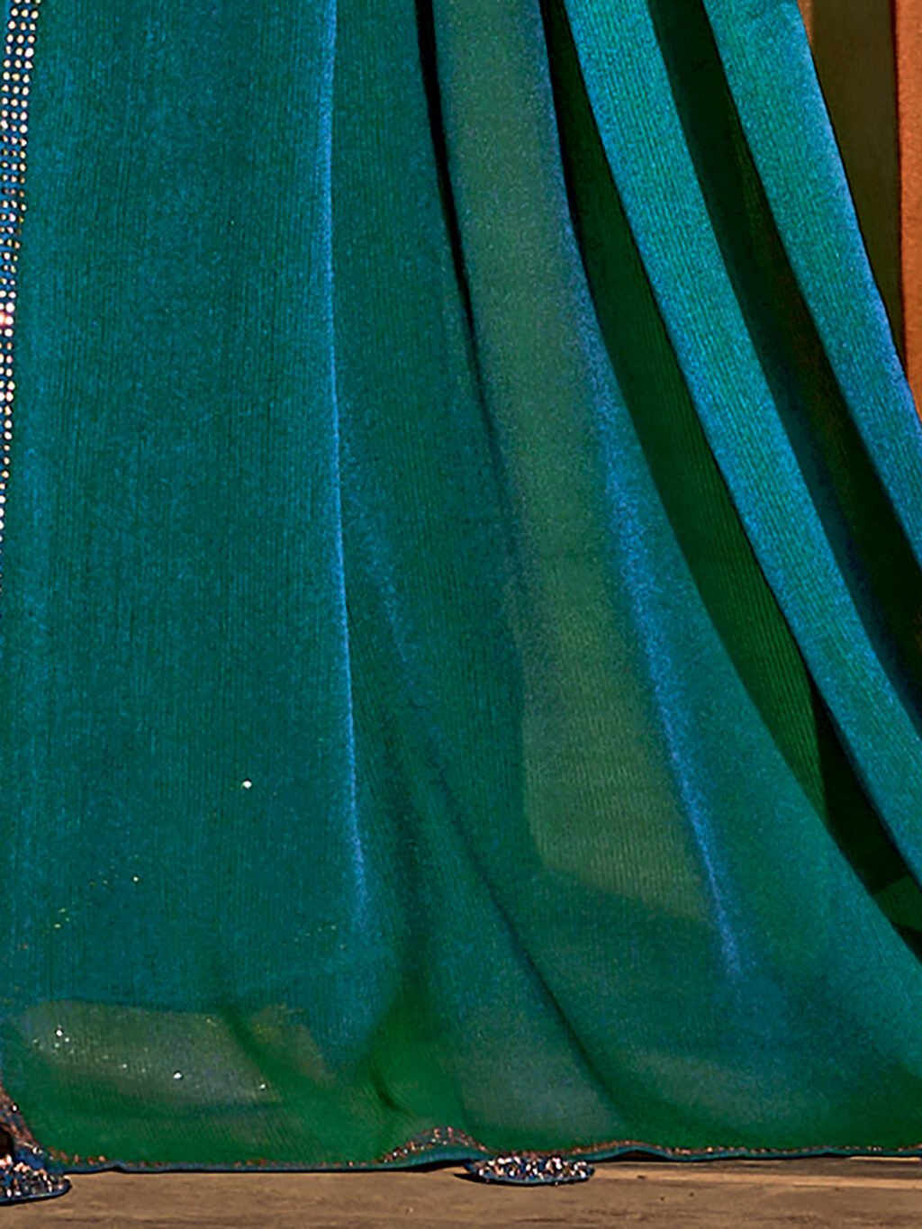 Saanjh Rust Georgette Chiffon Saree - Image 4