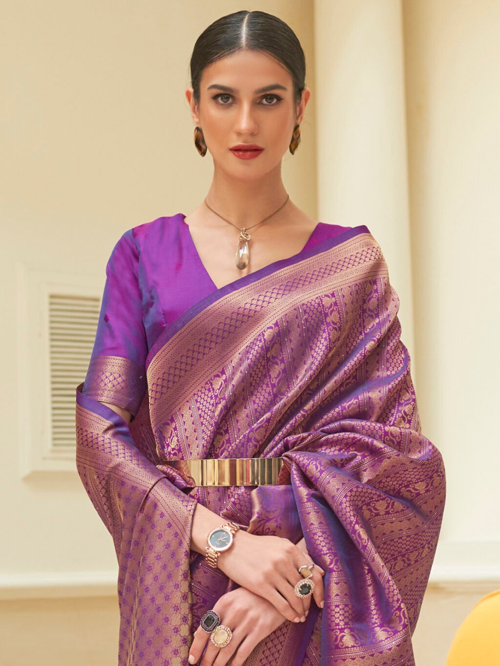 Elegant Purple Designer Zari Woven Saree - Image 3