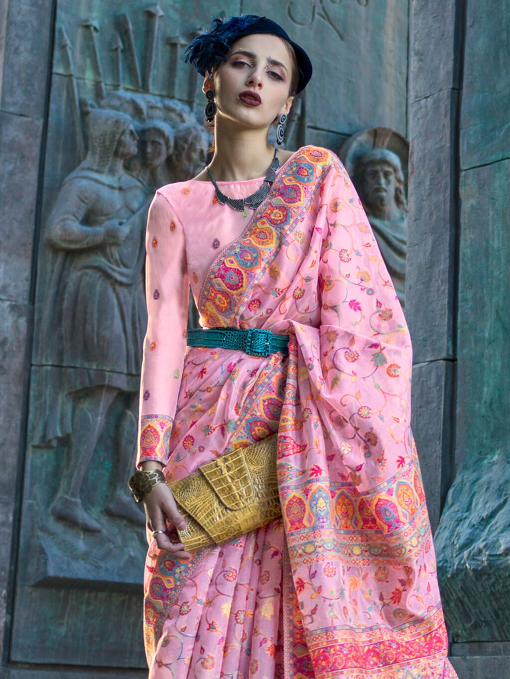 Opulent Pink Organza Zari Woven Saree - Image 3