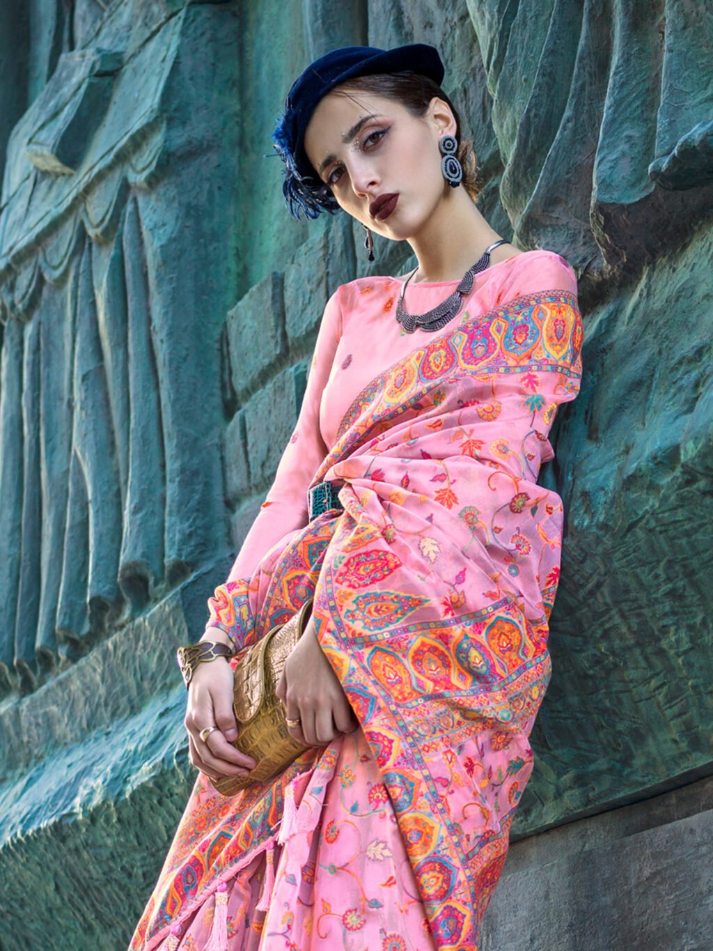 Opulent Pink Organza Zari Woven Saree - Image 4