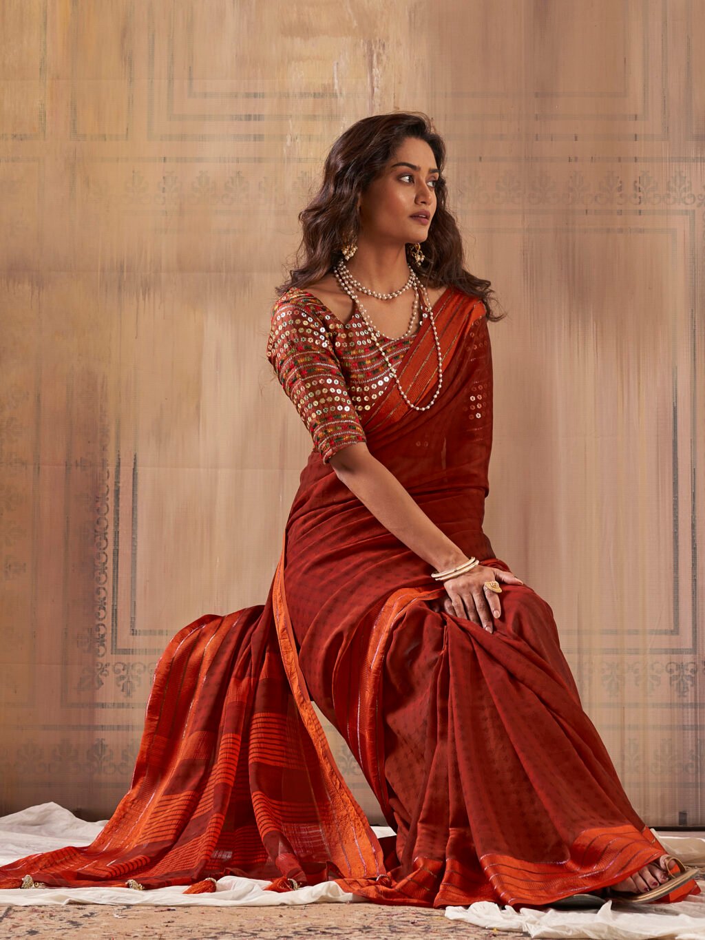 Regal Rust Georgette Print Saree - Image 2