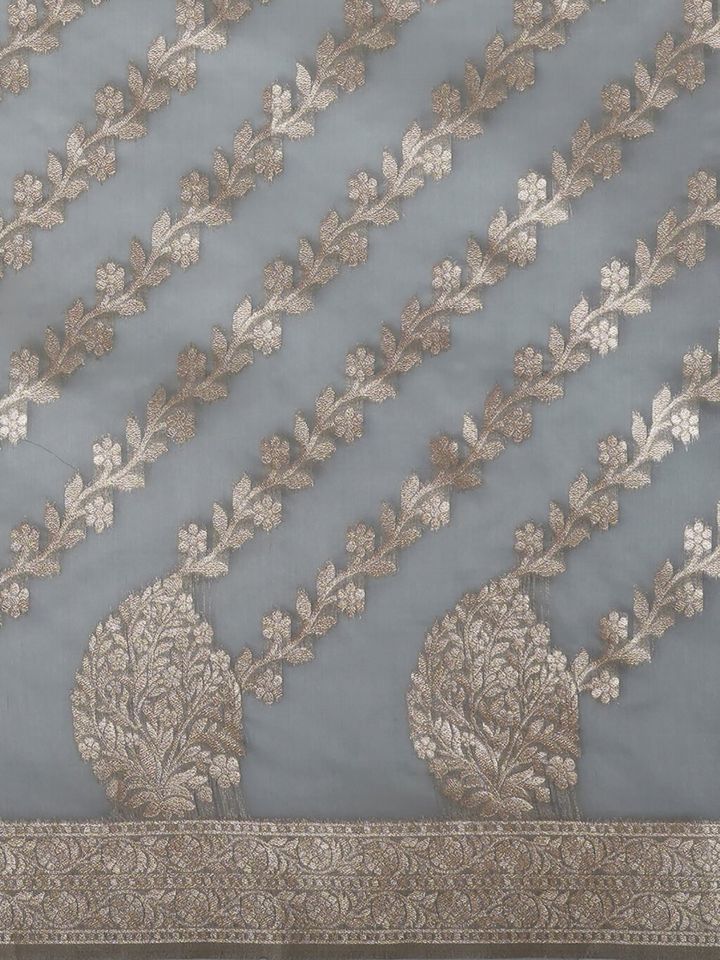 Regal Grey Organza Zari Saree - Image 4