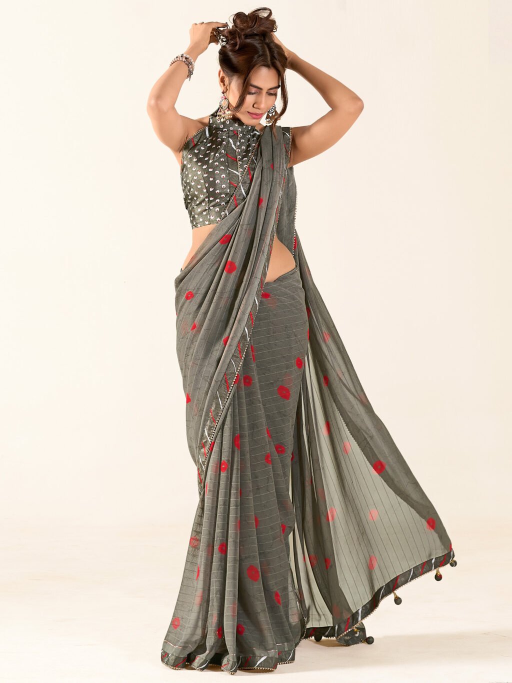 Exquisite Grey Flowing Georgette Printed Saree