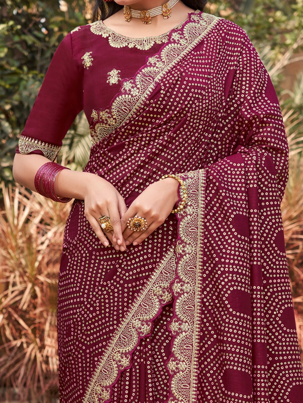 Magenta Bandhani Georgette Saree - Image 3