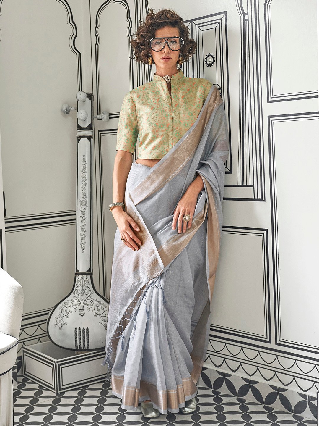 Opulent Grey Sheer Chiffon Floral Motifs Saree