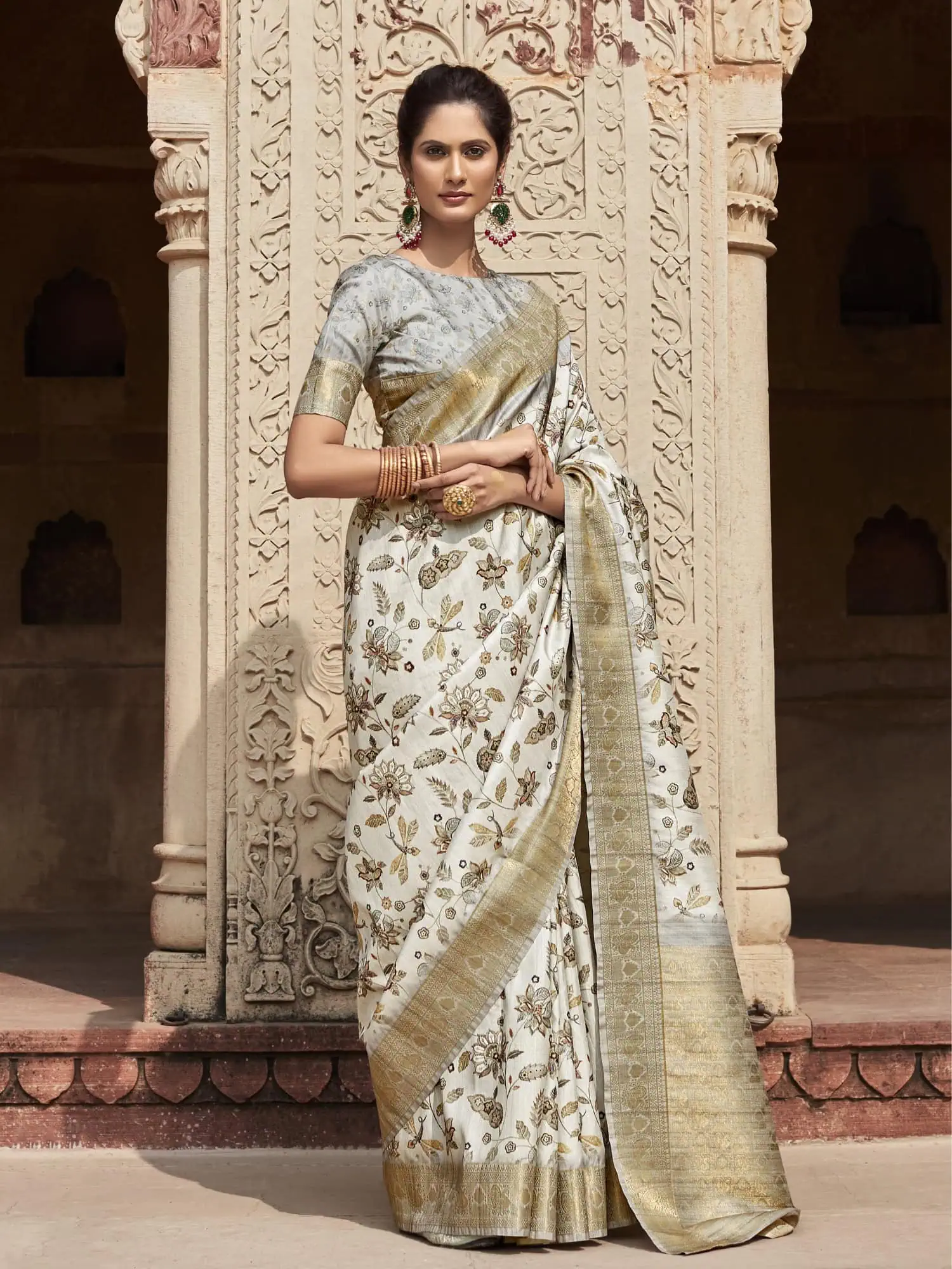 Grey Handloom Silk Saree