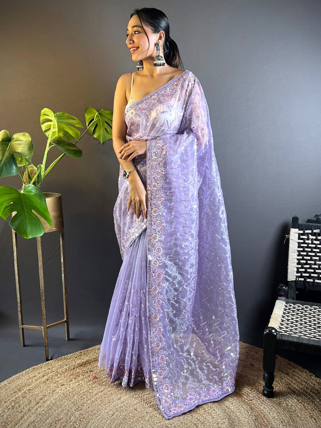 Timeless Lavendar Designer Tissue Saree - Sarees