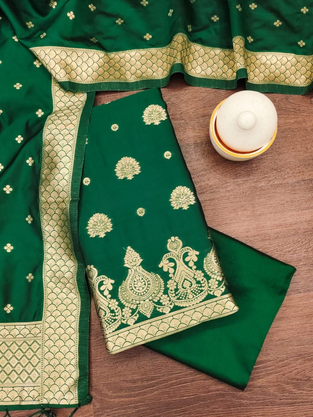 Beautiful Dark Green Banarasi Silk Unstitched Salwar Suit in premium Chanderi Suits