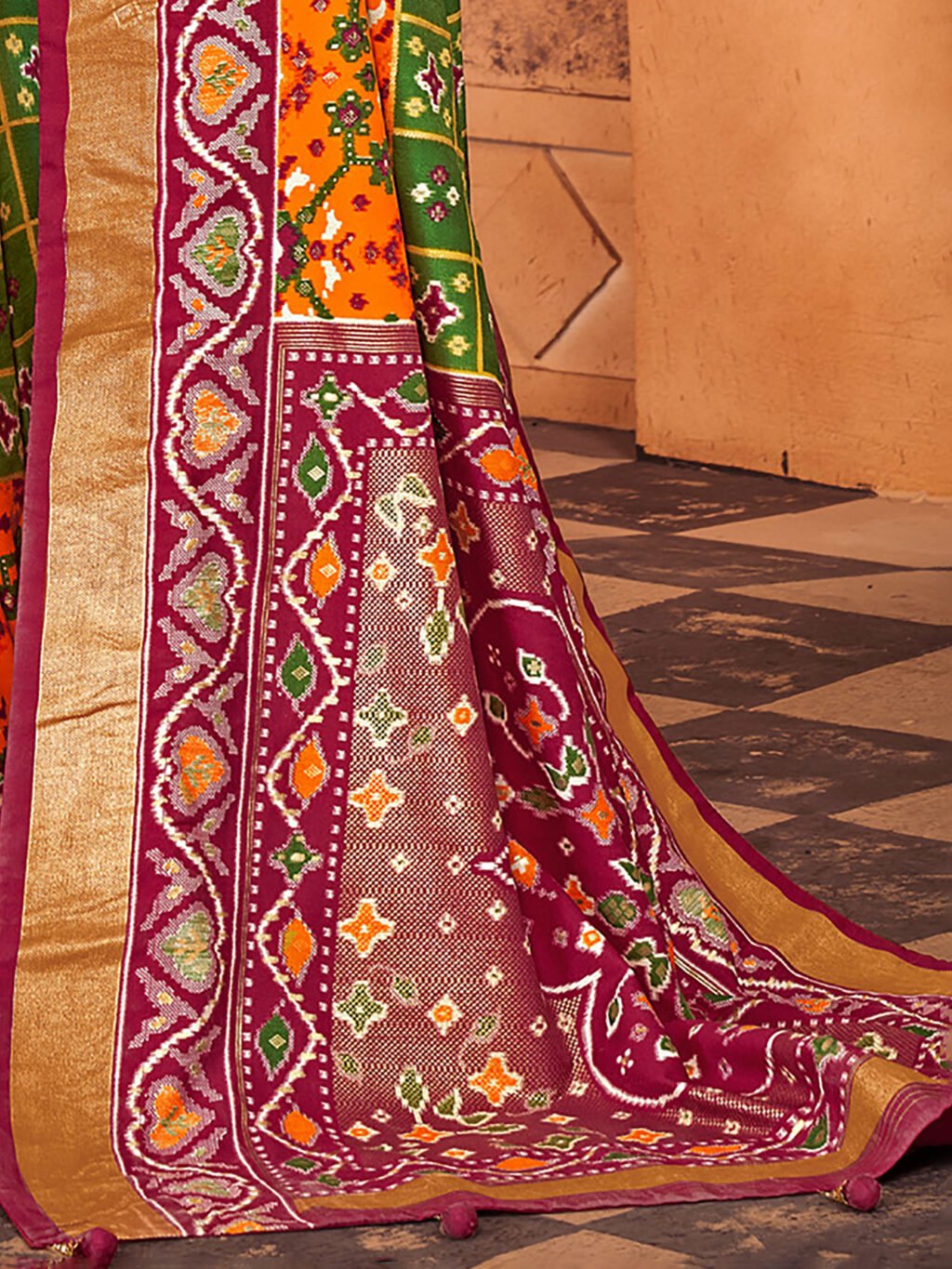 Green Sarees available for online shopping