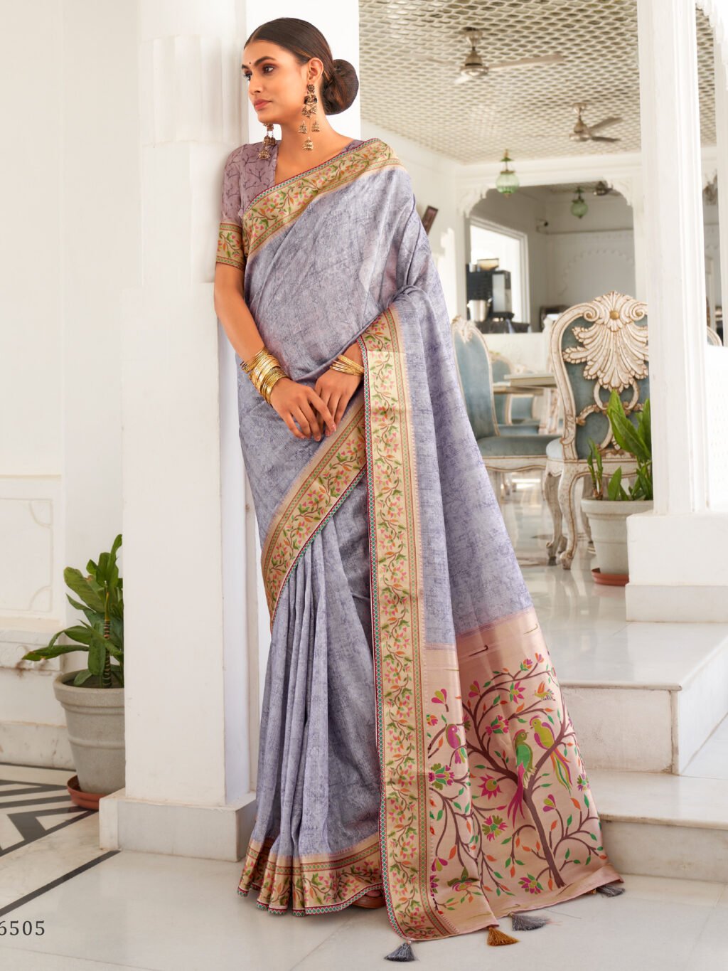 Elegant Grey Paithani Silk Saree - Sarees