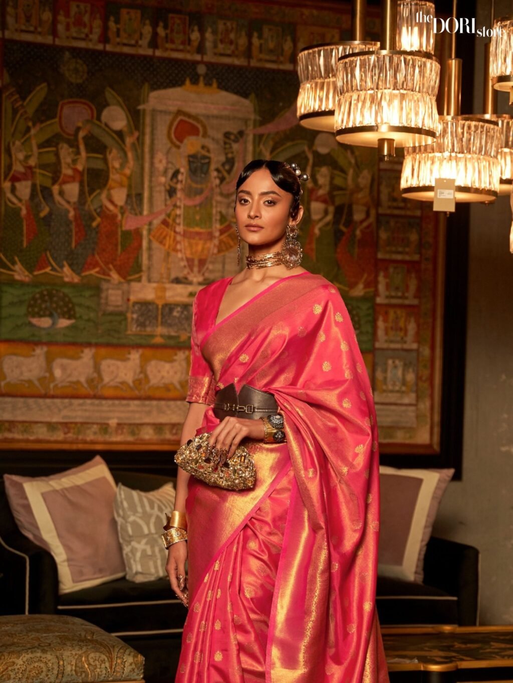 Rani Pink Designer Handloom Zari Woven Silk Saree - Image 3