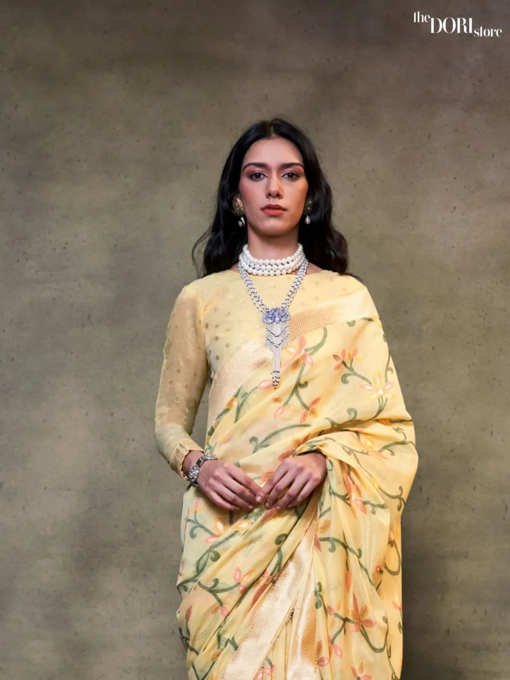 Vanilla Yellow Luxe Woven Banarasi Jamdani Saree - Image 3