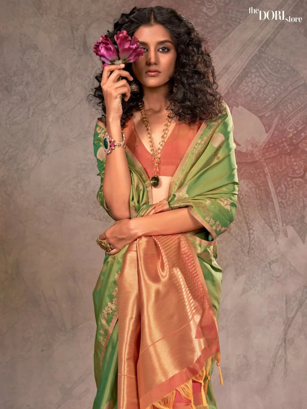Ethnic Lime Green Dual Tone Banarasi Handloom Silk Saree - Image 2