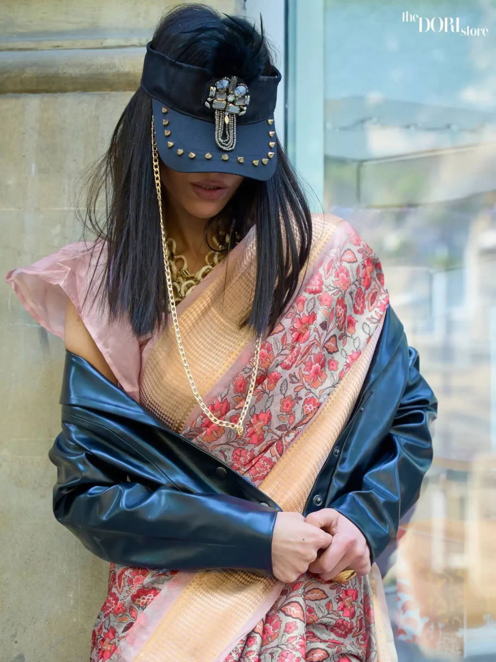 Grey and Pink Floral Pure Satin Organza Silk Saree - Image 2