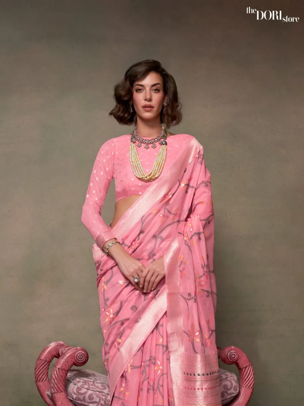 Beautiful Pink Woven Banarasi Jamdani Saree - Image 3