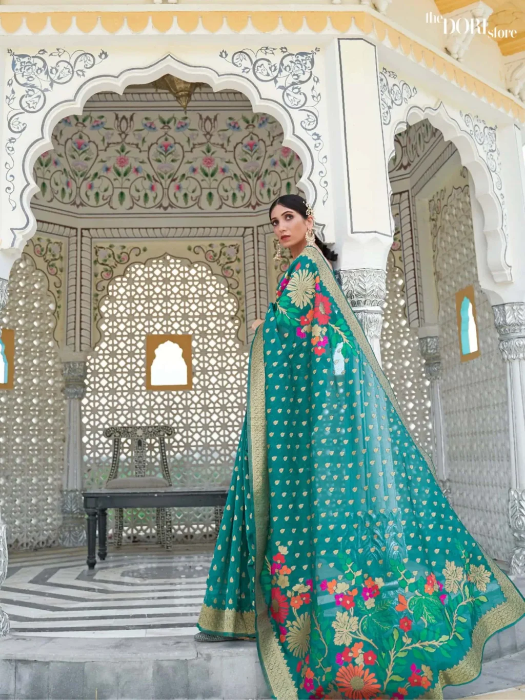 Royal Sea Green Festive Wear Linen Saree - Image 2