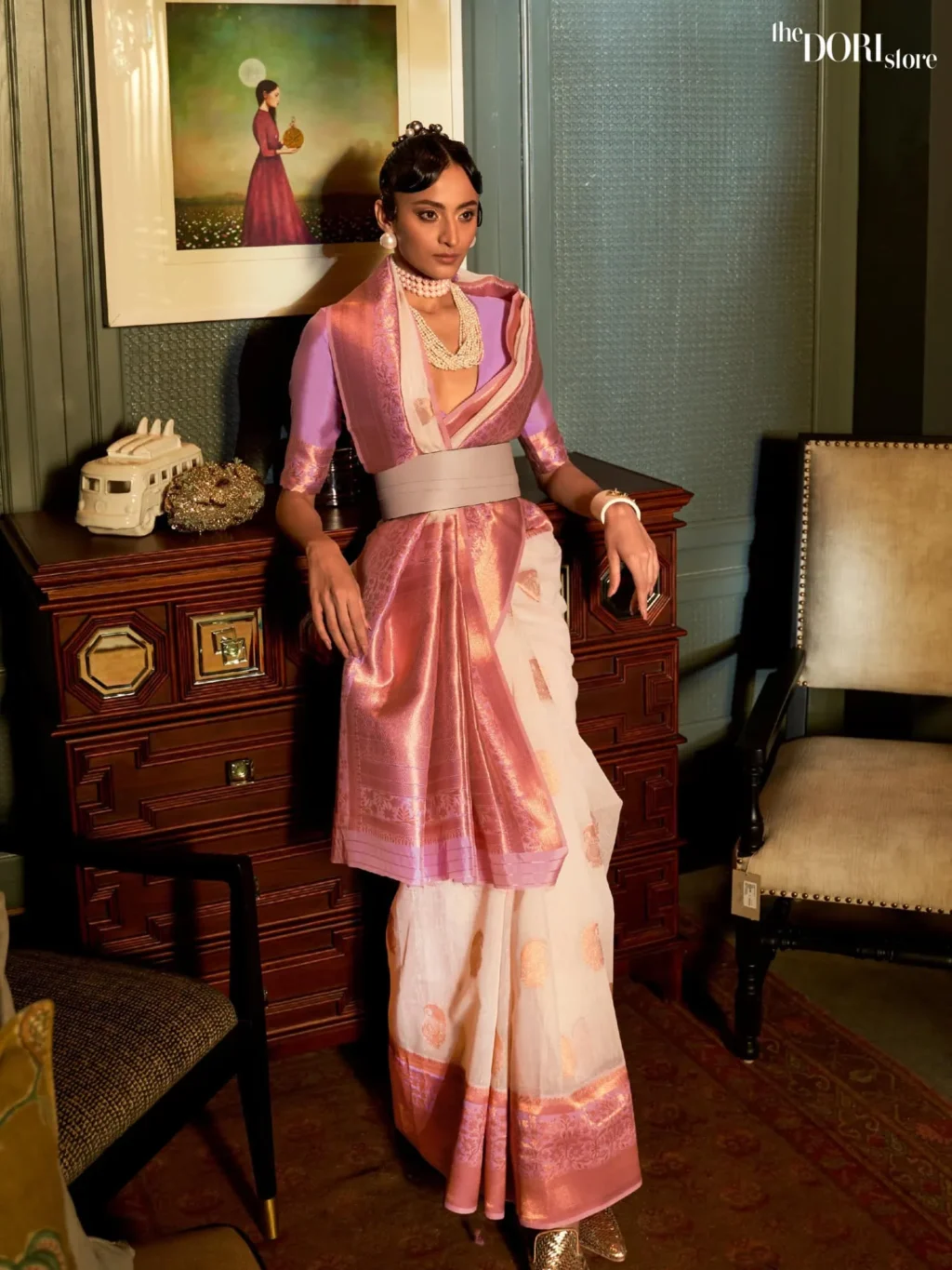 Lavender and Off White Zari Woven Linen Silk Saree - Image 3