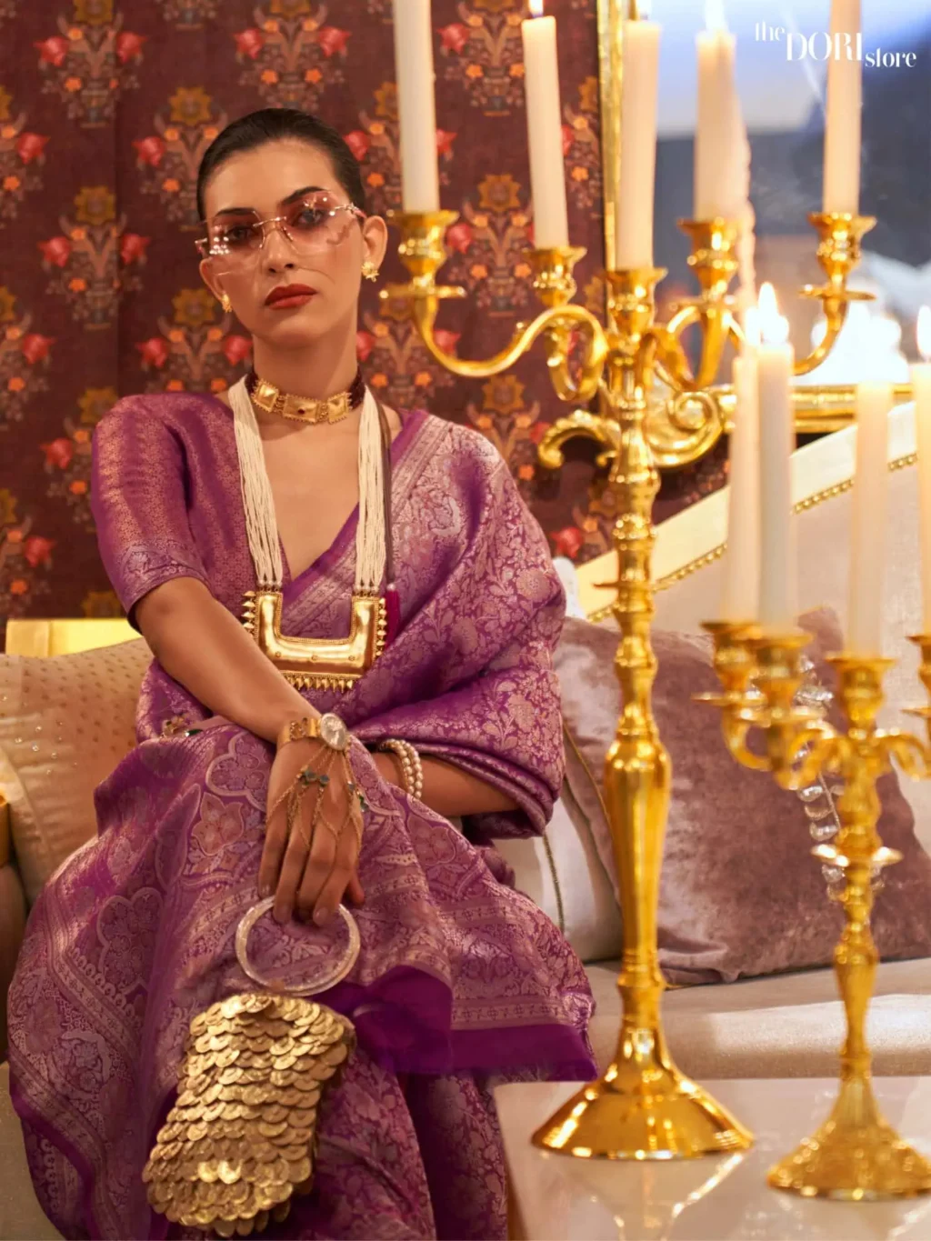 Plum Purple Dual Tone Zari Handloom Woven Silk Saree - Image 2