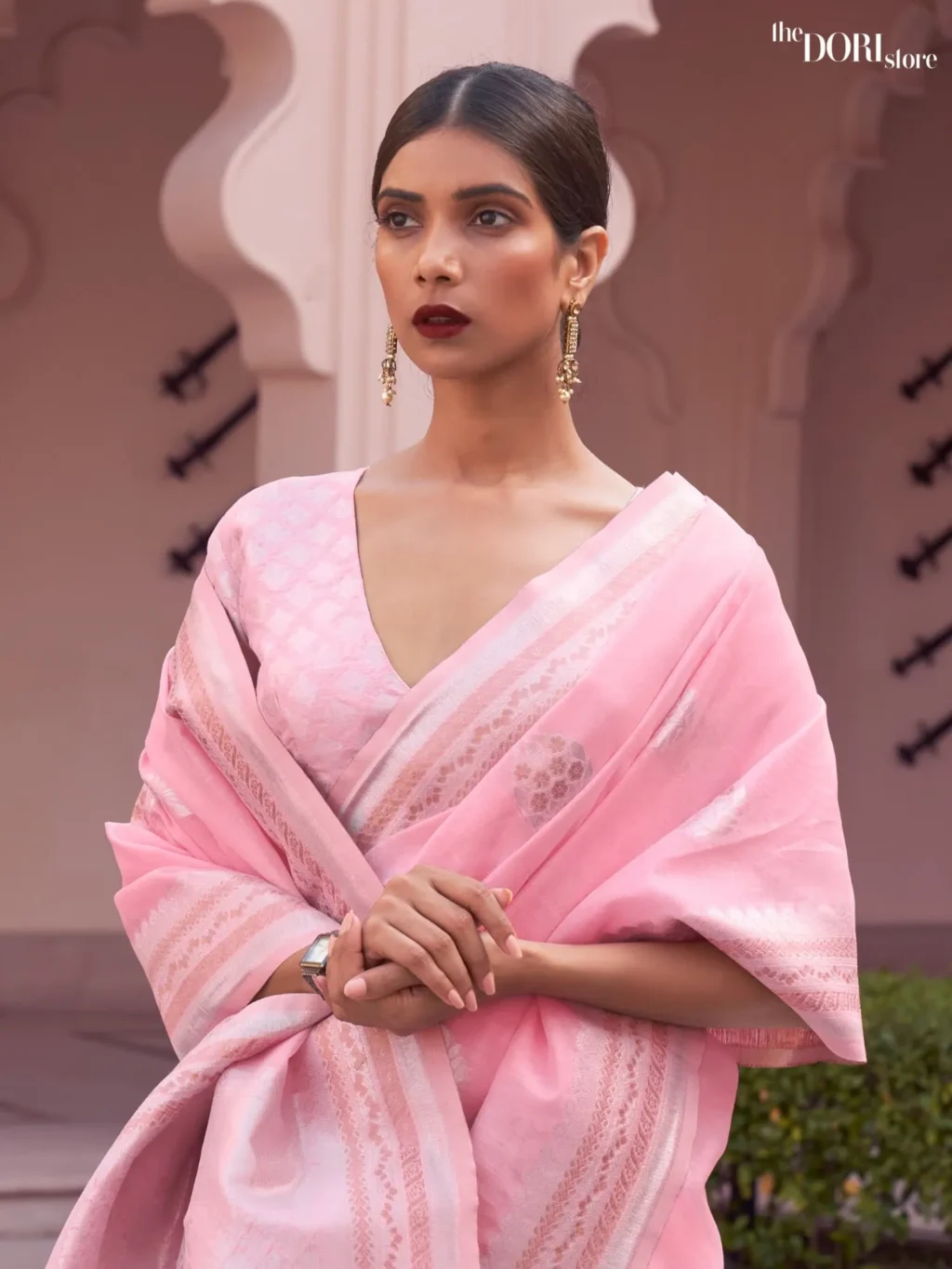 Elegant Light Pink Linen Silk Weaving Saree - Image 2