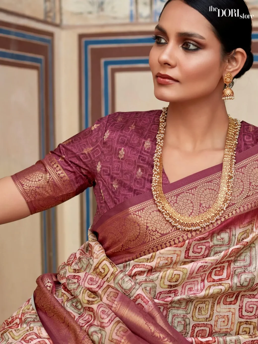 Purplish Cream Handloom Digital Print Silk Saree - Image 3