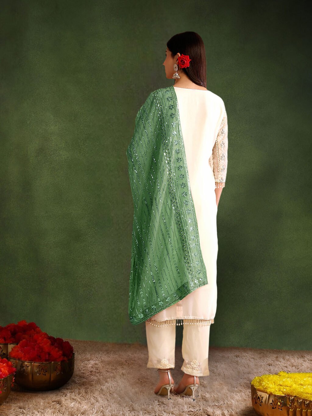 Ready to Wear.