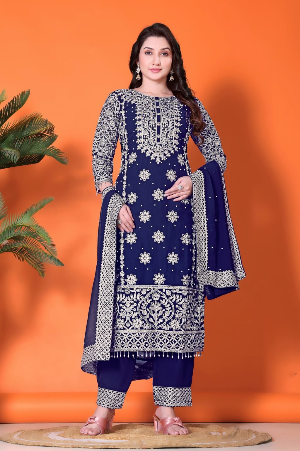 Partywear Salwar Suit in Chinon Silk and Georgette fabric