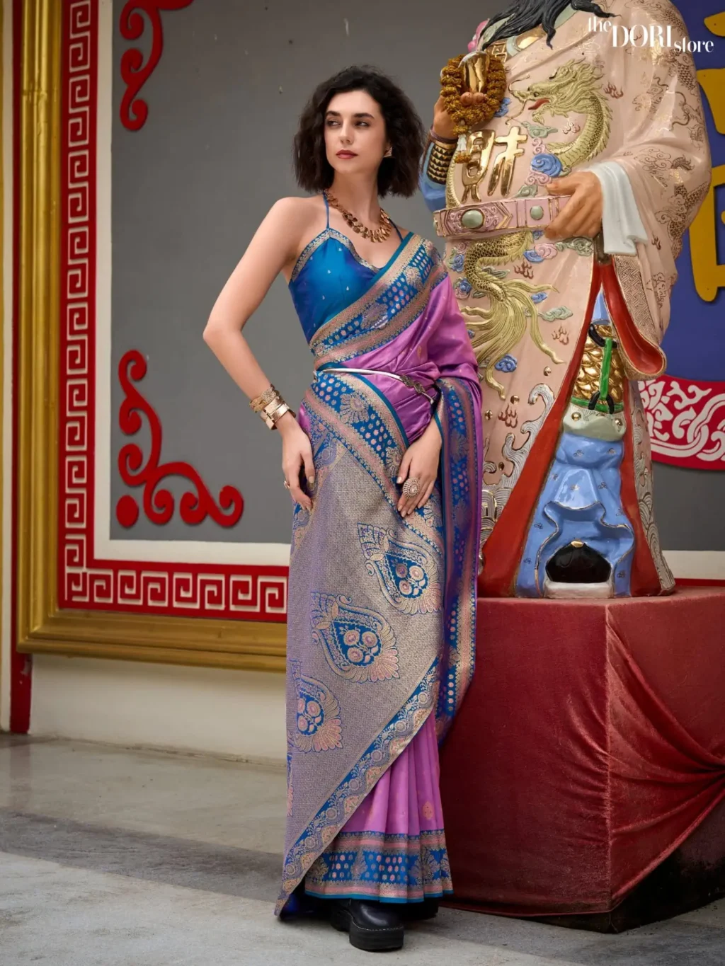 Ethnic Lavender Purple Designer Banarasi Silk Woven Saree - Image 3