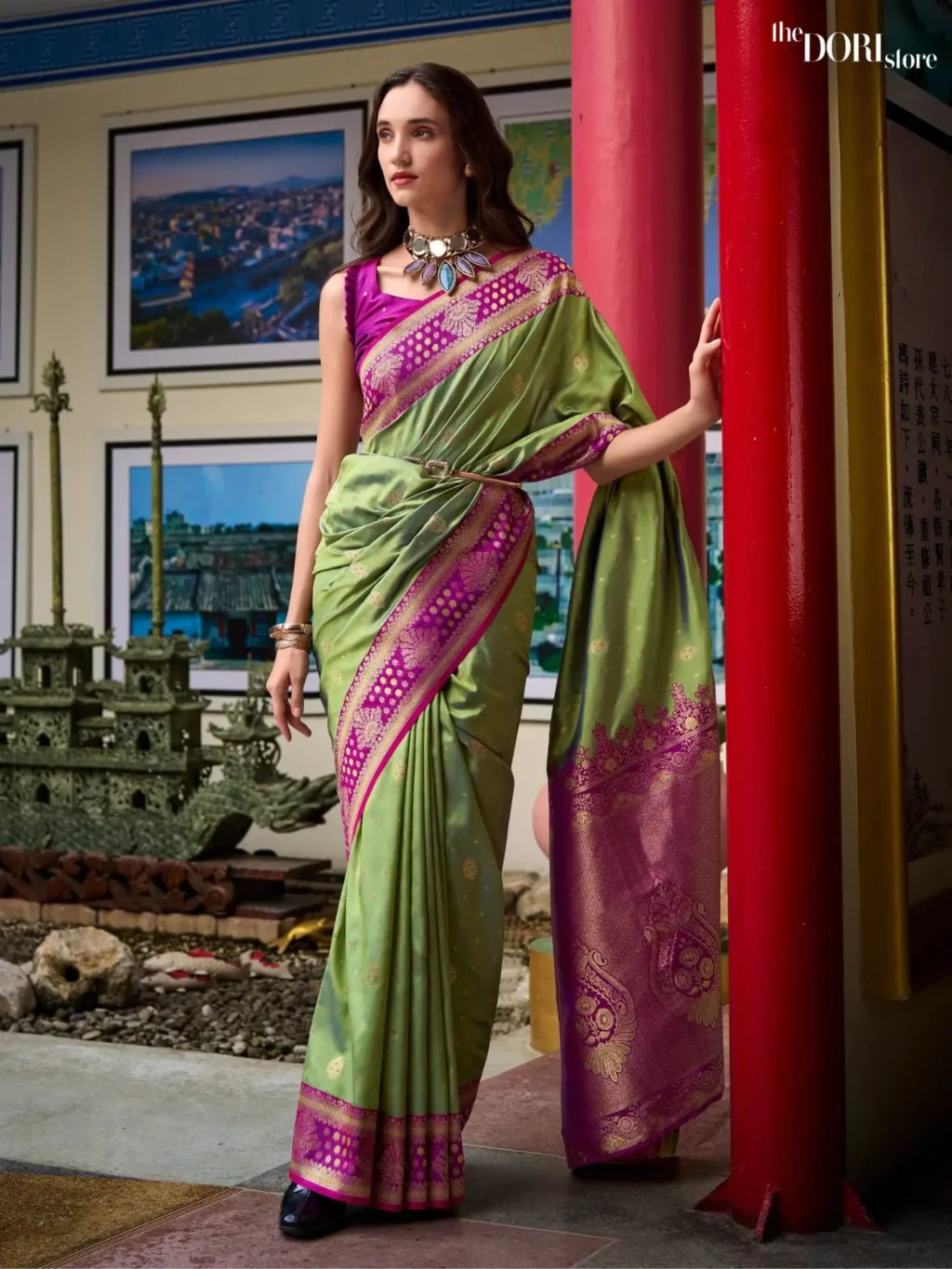 Ethnic Green Designer Banarasi Silk Woven Saree for Women - Designer Samruddhi Silk with Beautiful Fabric and Elegant Design.