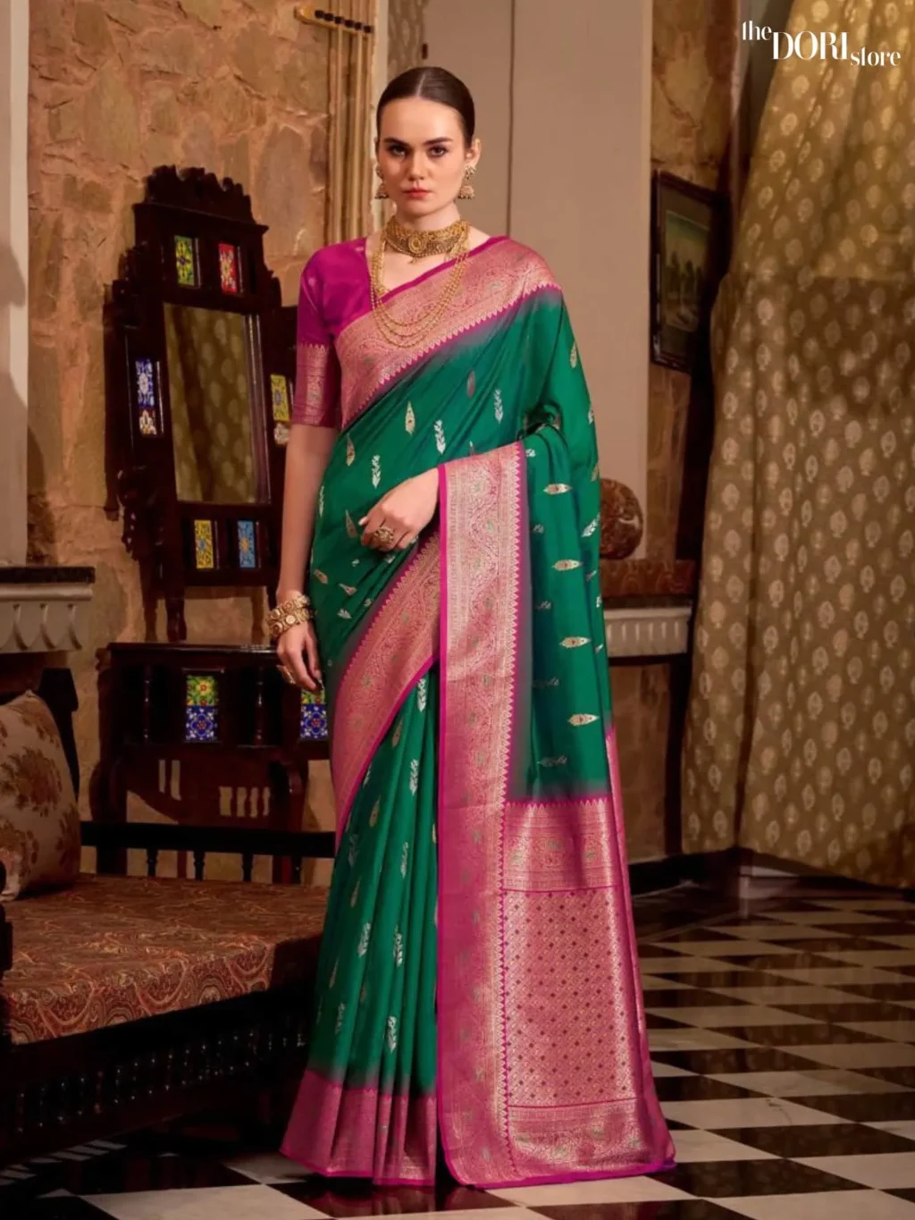 Pinkish Hunter Green Partywear Soft Silk Woven Saree for Women - Designer Gatha Silk with Beautiful Fabric and Elegant Design.