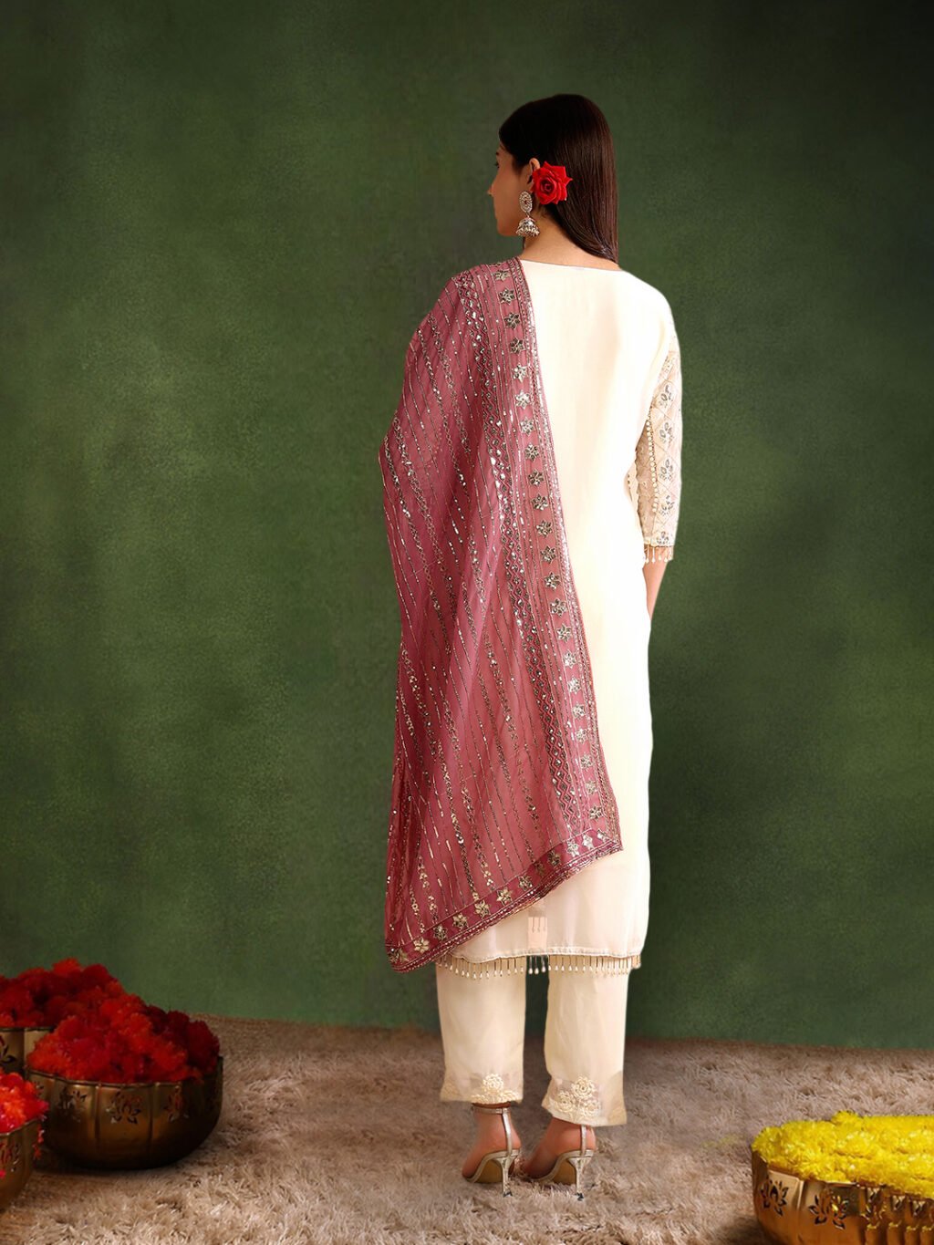 Ready to Wear.