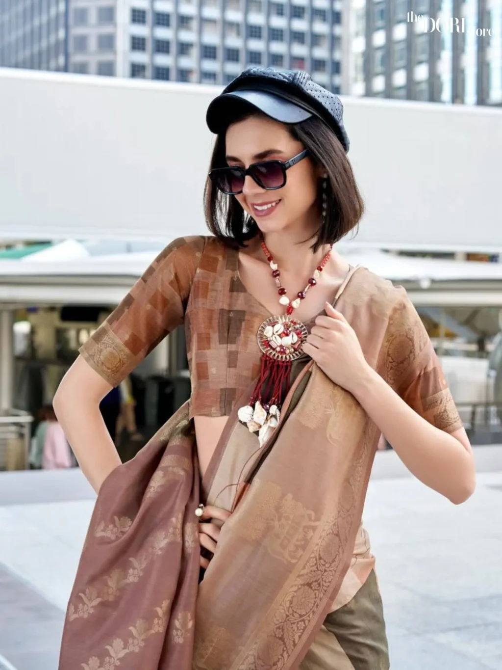 Ethnic Light Brown Handloom Mashroom Silk Saree - Image 3