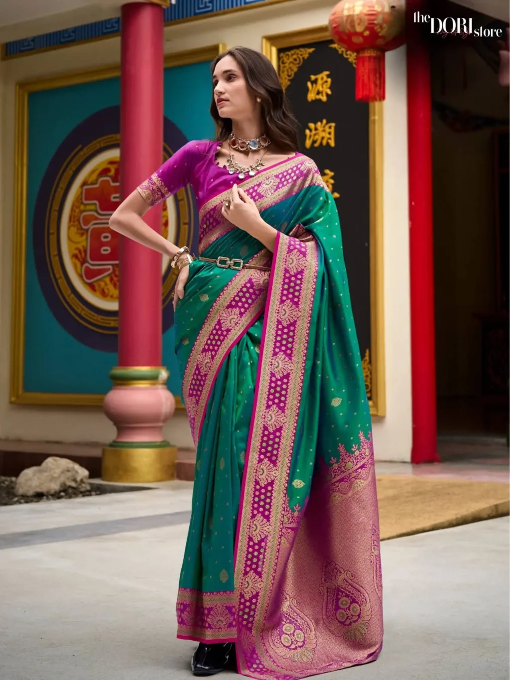 Royal Dark Green Designer Banarasi Silk Woven Saree for Women - Designer Samruddhi Silk with Beautiful Fabric and Elegant Design.