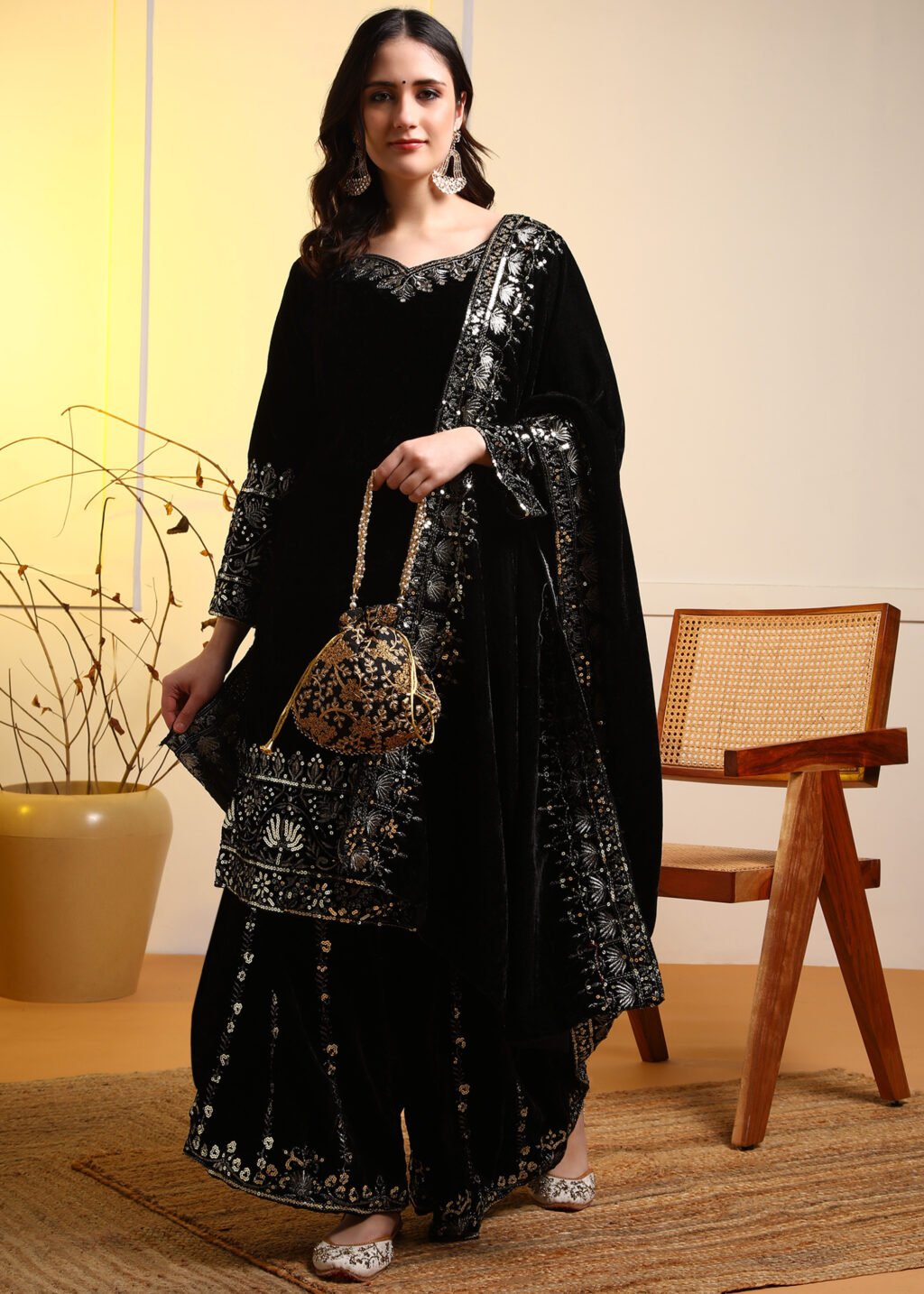 Partywear Salwar Suit in Chinon Silk and Georgette fabric