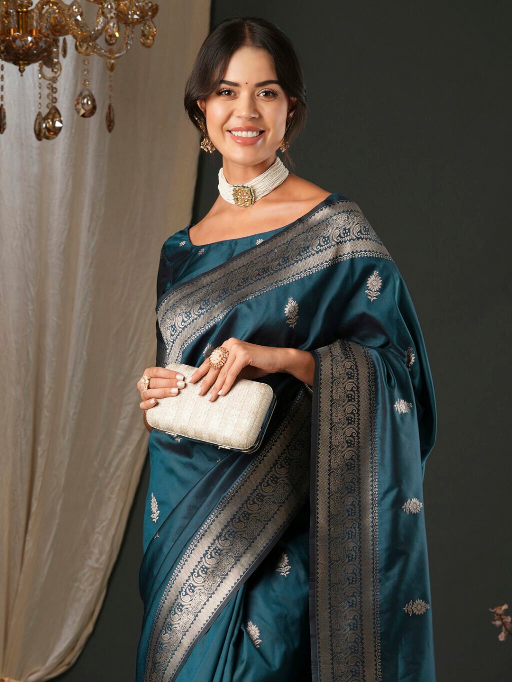 Teal Blue Silk Saree - Image 4