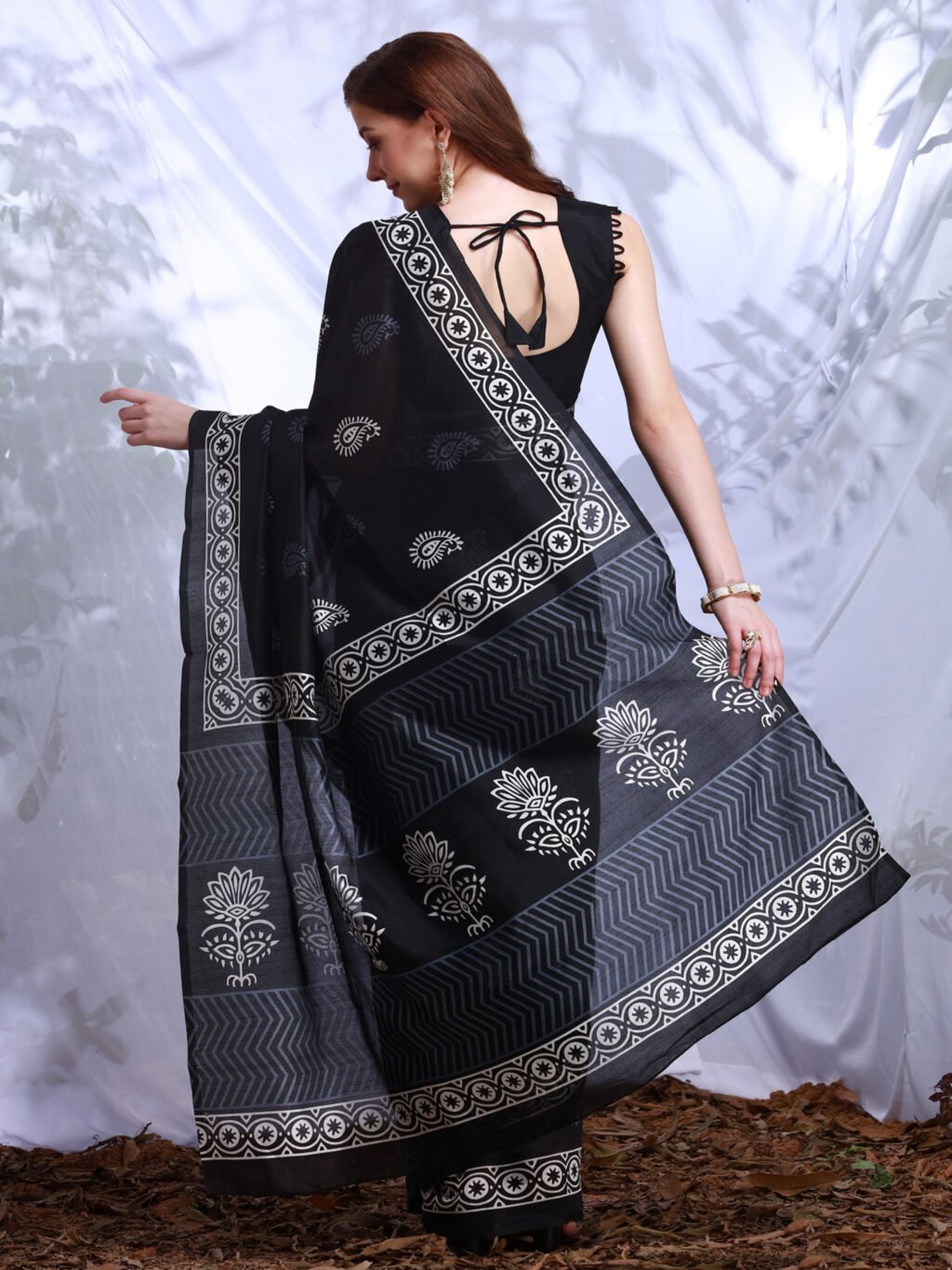 showcasing the beauty and craftsmanship of Party Wear Saree.