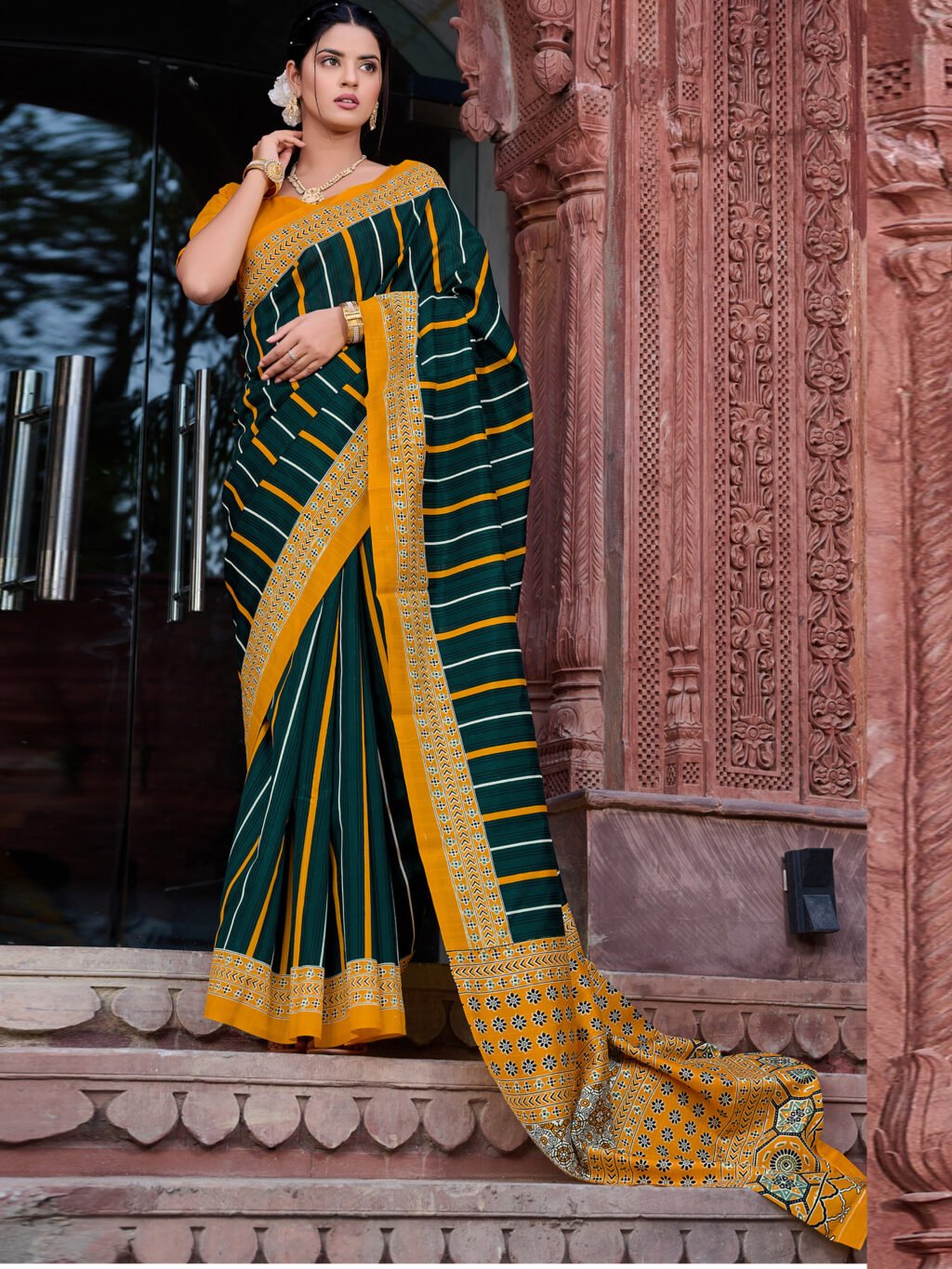 Dark Green Silk Saree - Image 3