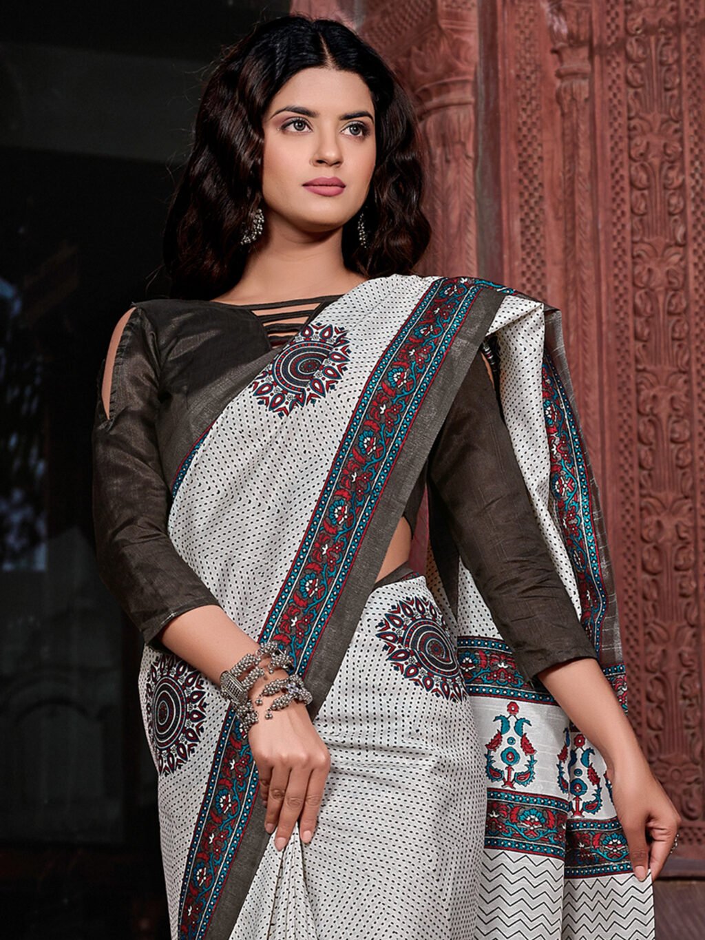 showcasing the beauty and craftsmanship of Silk Saree.
