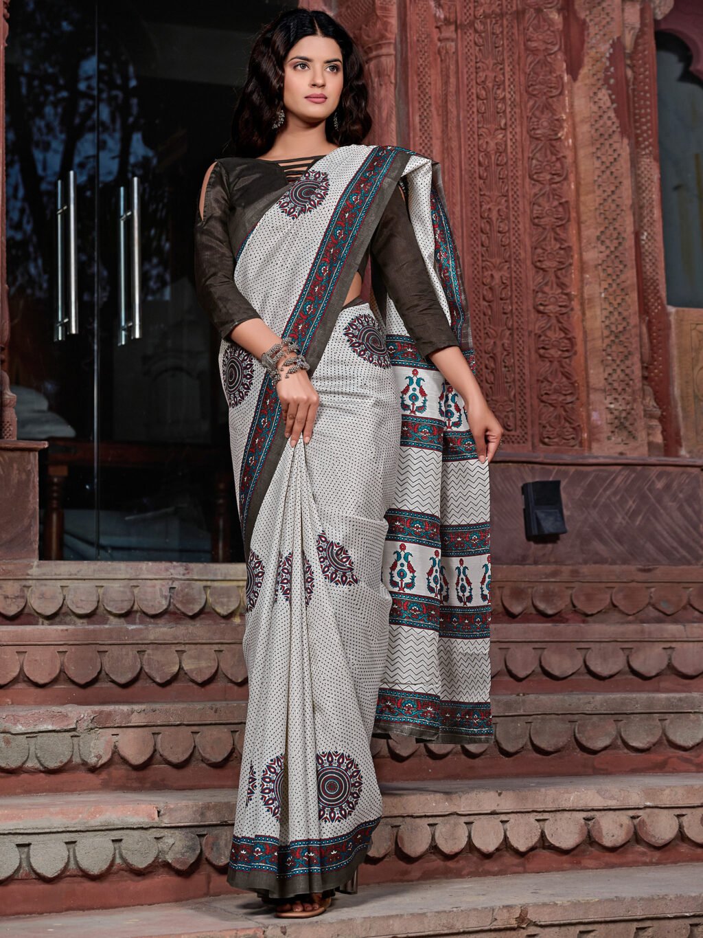 Image of Off White Silk Saree