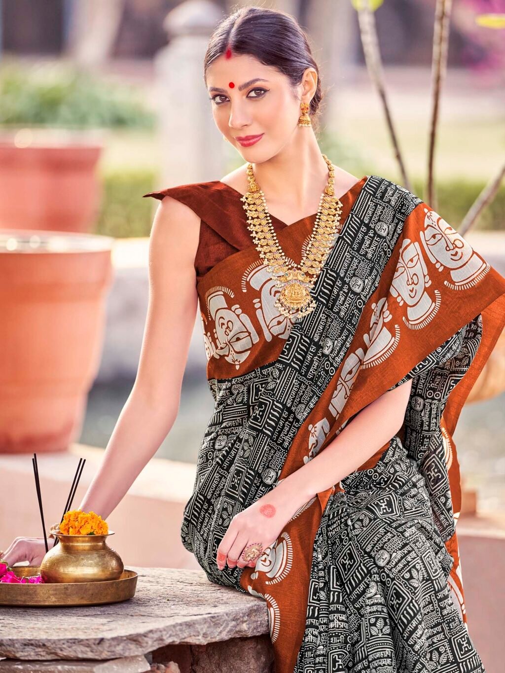 showcasing the beauty and craftsmanship of Party Wear Saree.