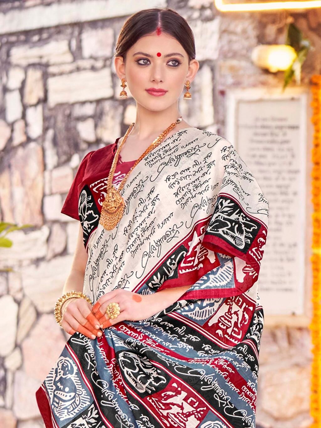 Get the best saree for women
