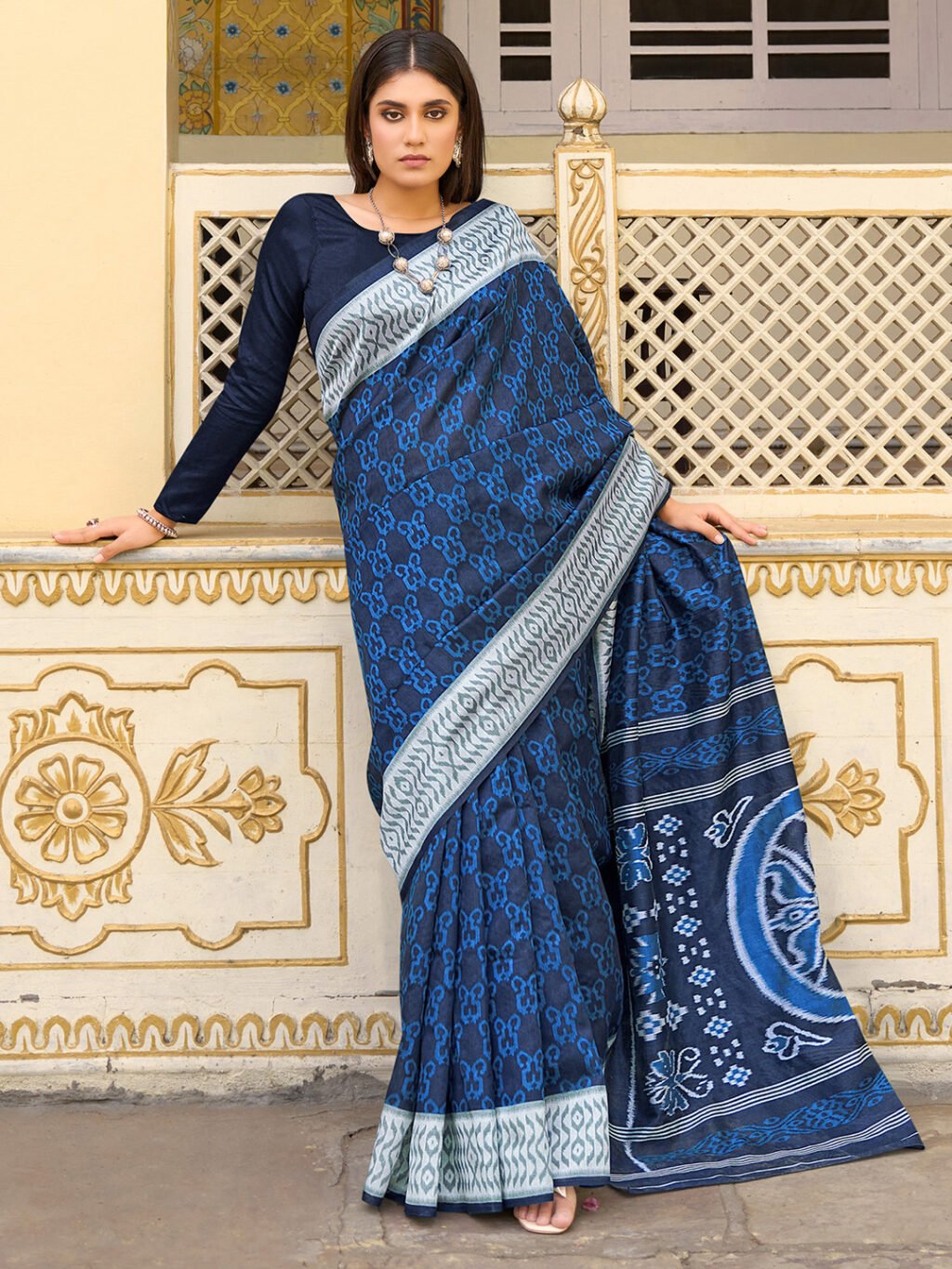 Navy Blue Silk Saree - Image 3