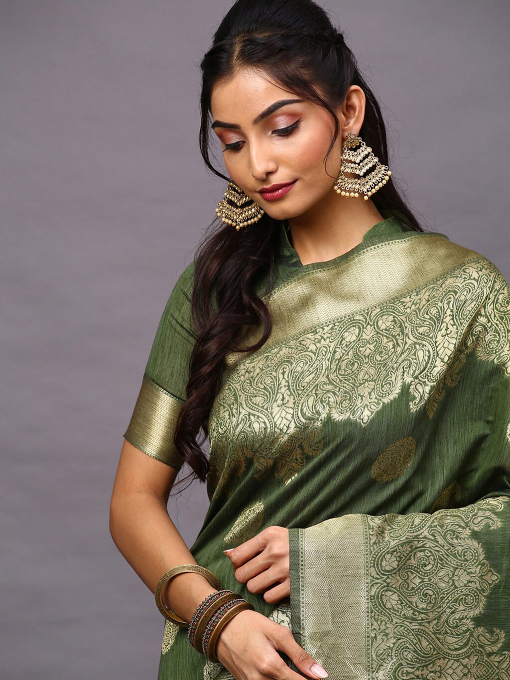 Olive Silk Saree - Image 3