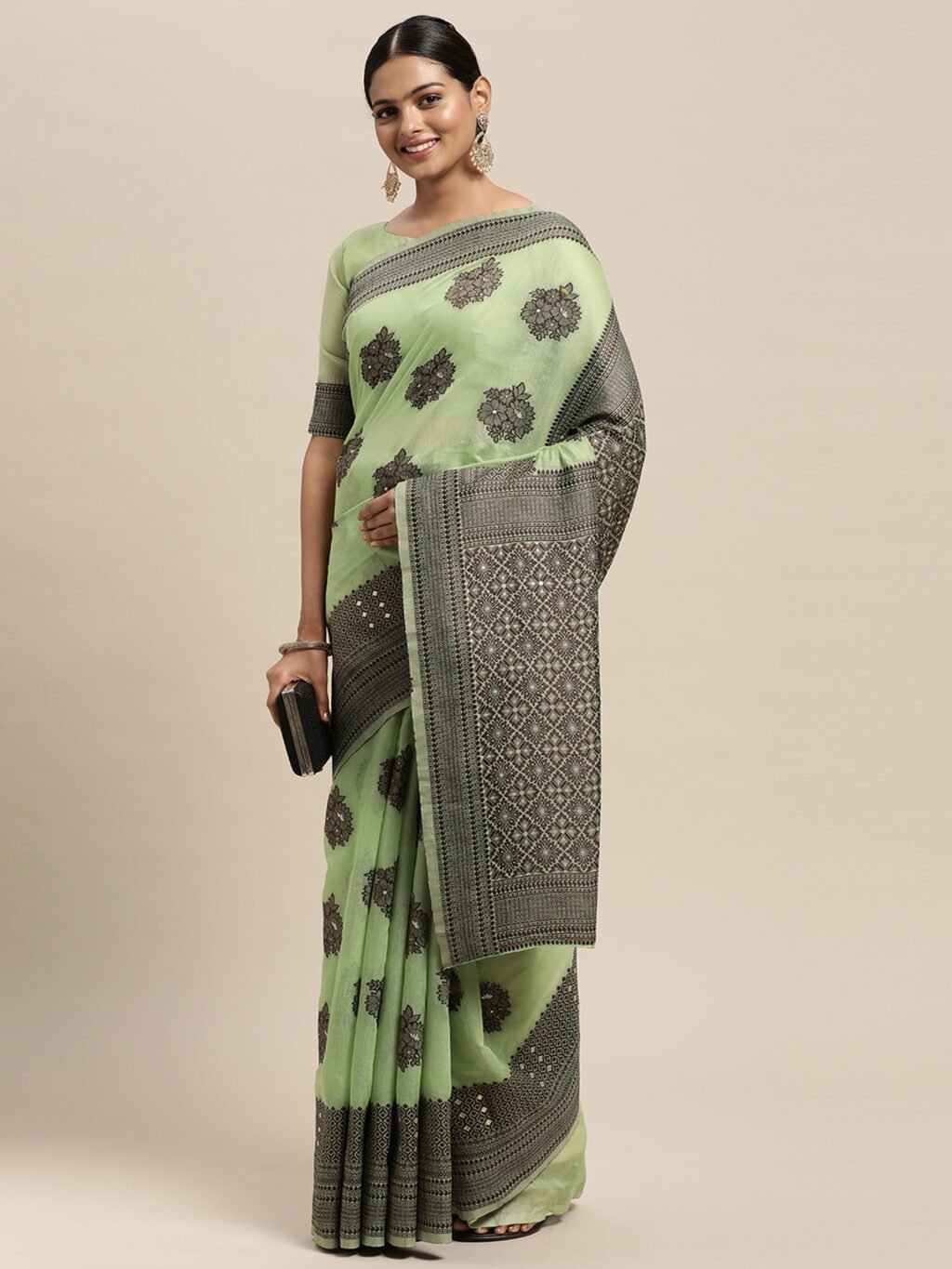 Green Silk Saree - Image 3