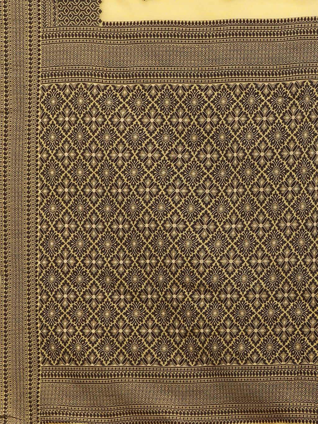 Yellow Silk Saree - Image 4
