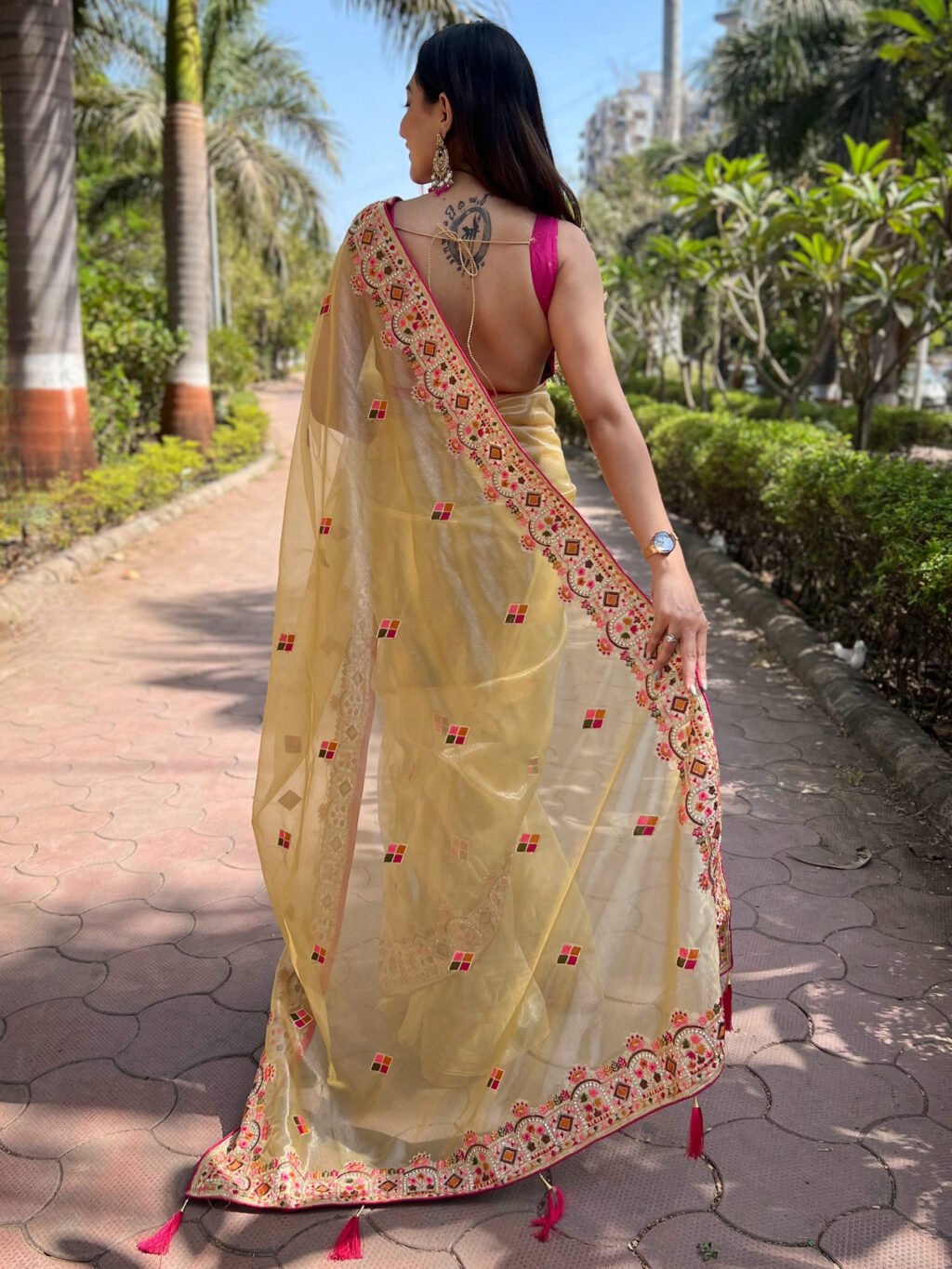 showcasing the beauty and craftsmanship of Party Wear Saree.