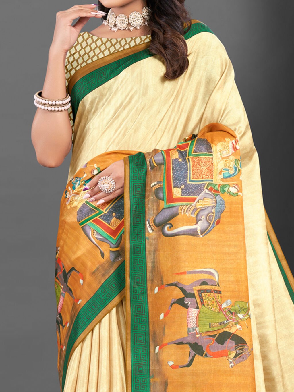 Cream Silk Saree - Image 3