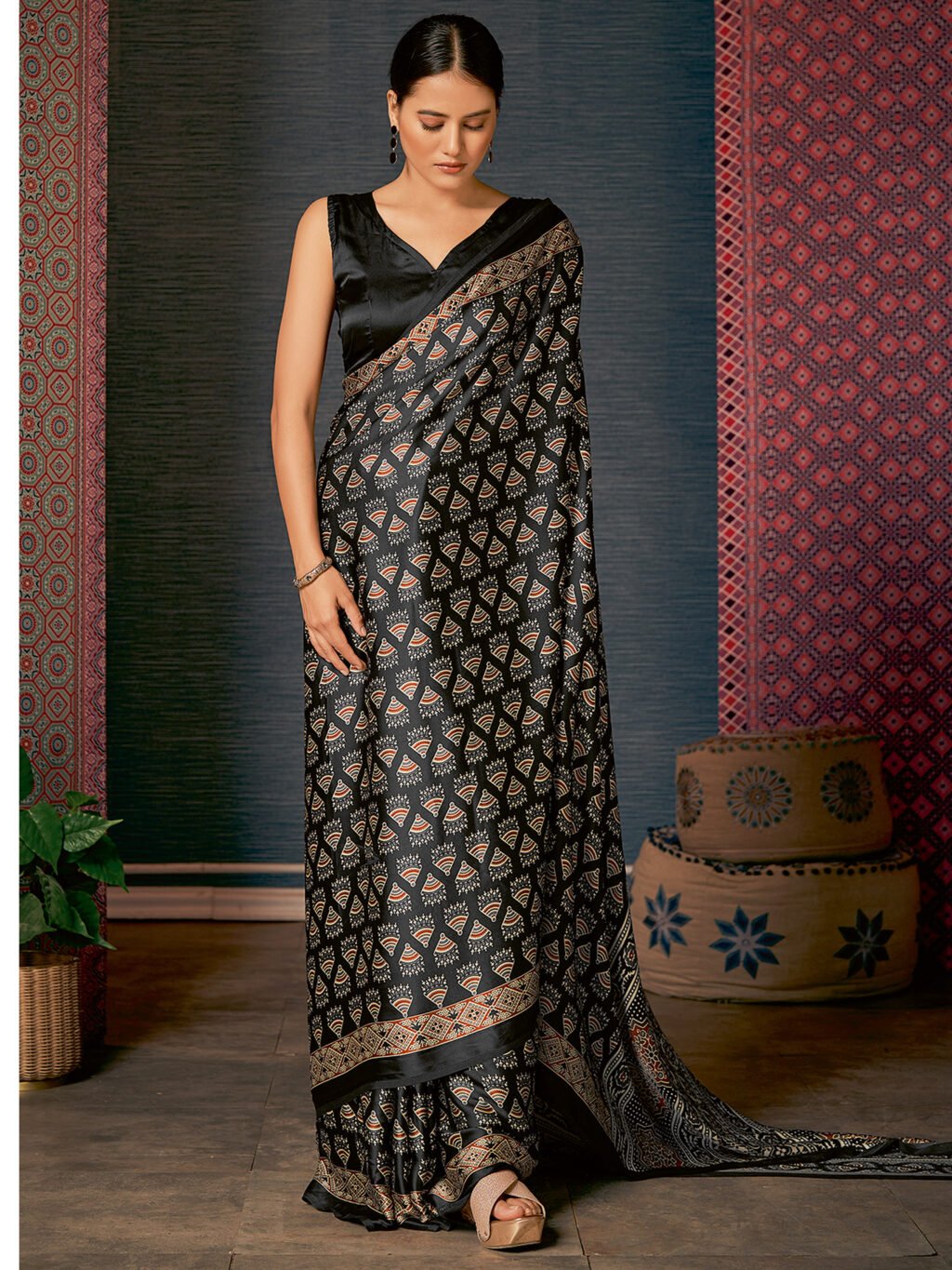 Image of Black Saree