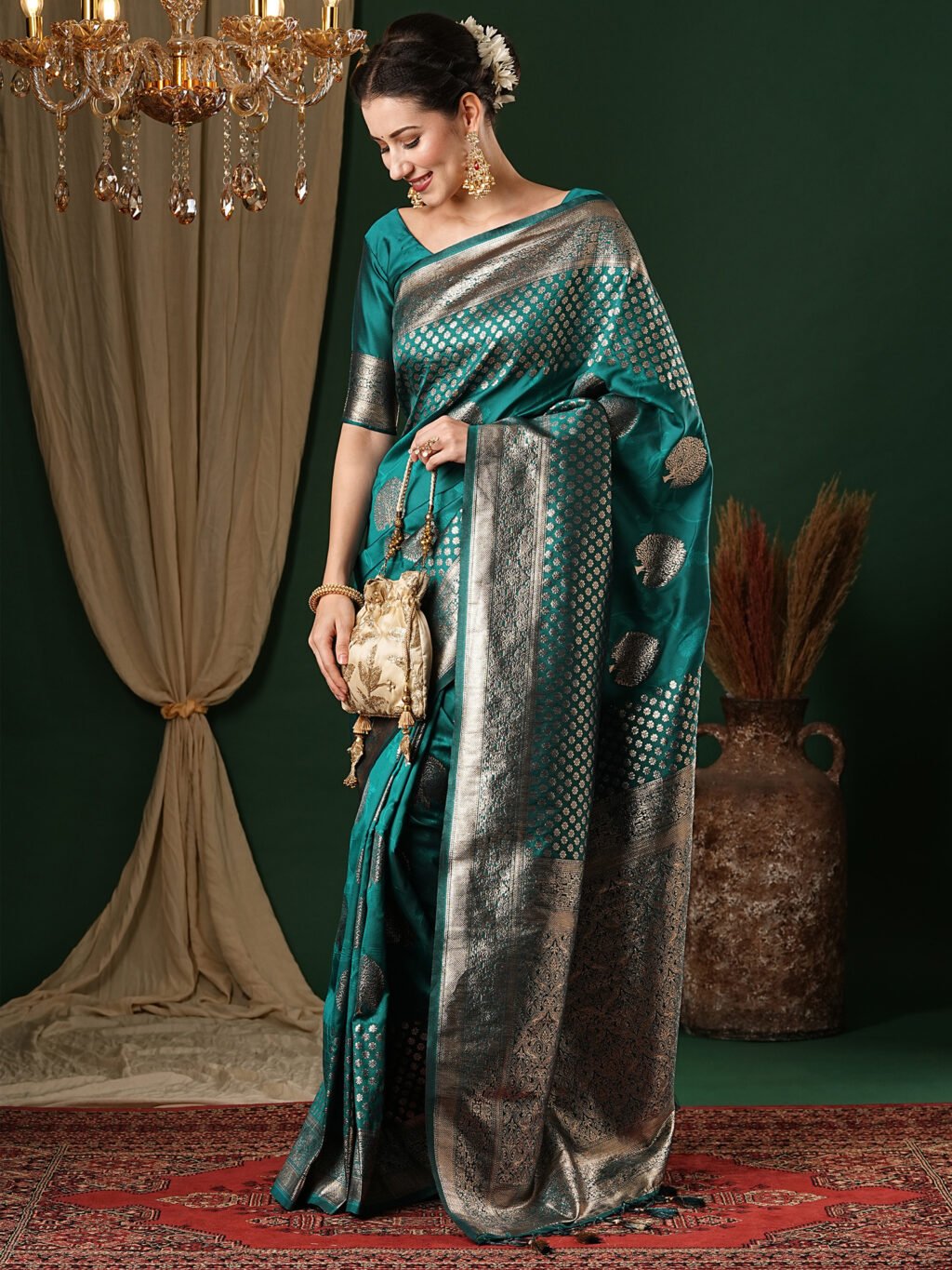 Teal Blue Silk Saree - Image 3
