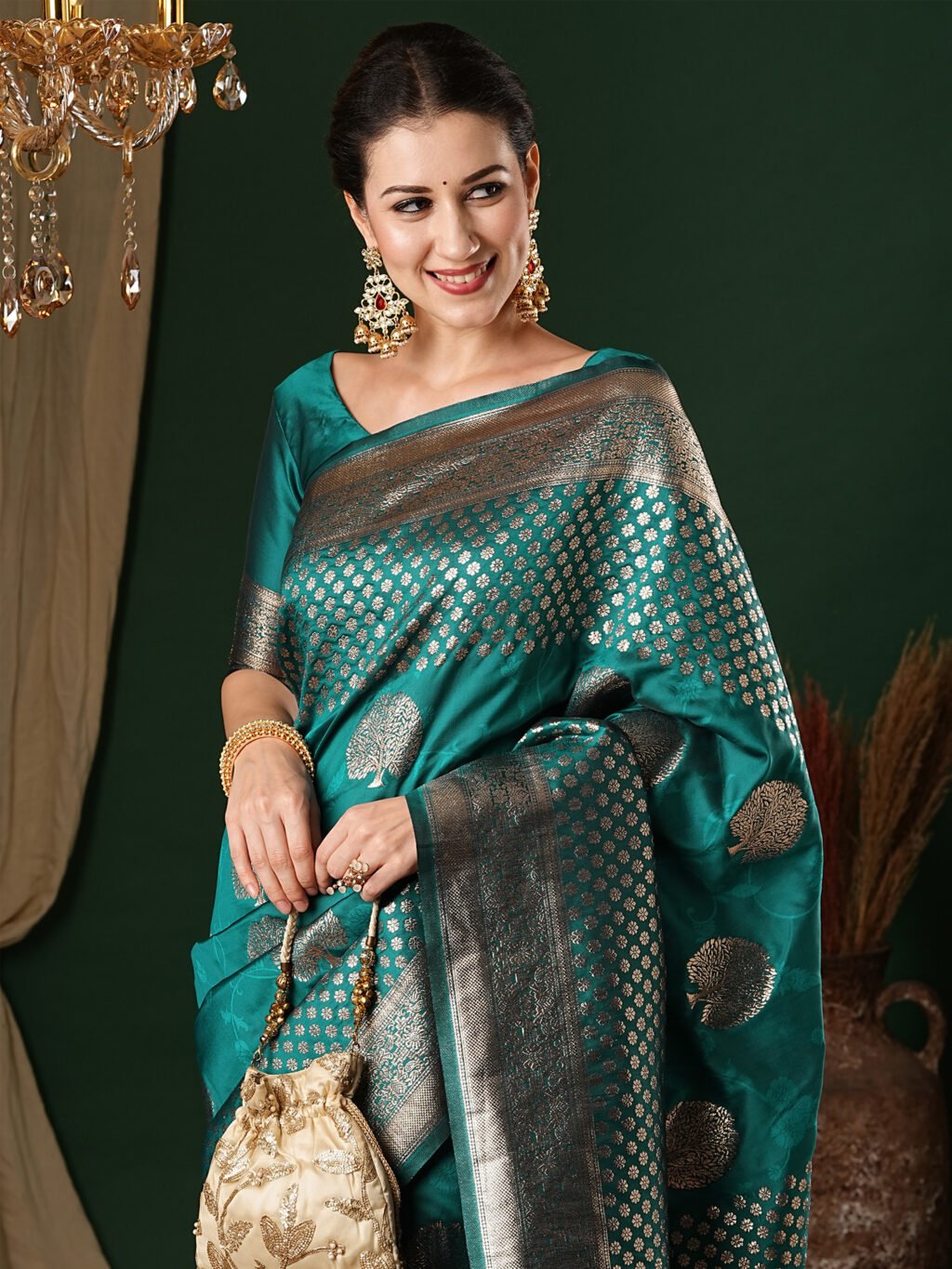 Teal Blue Silk Saree - Image 4